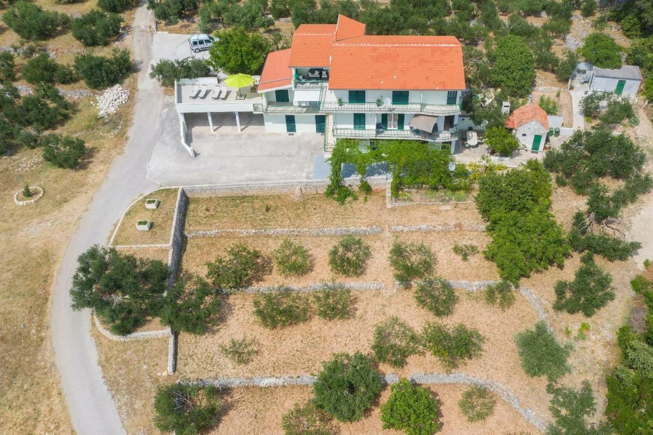 Villa Jelena Макарська Екстер'єр фото